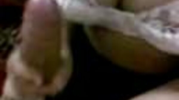 Kinky dyke Jasmine Tame និង Mandy Fox កំពុង មានអារម្មណ៍ រីករាយ
